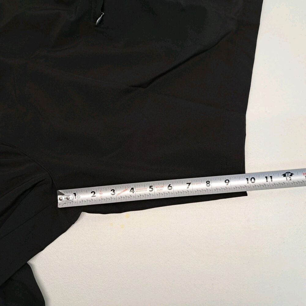IZOD Golf Shorts Men's Black 42 Quick-Dry Cargo Pockets - Picture 7 of 7